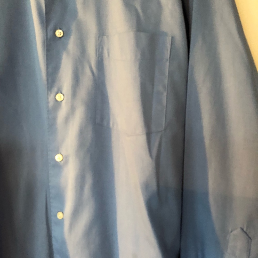 Covington Light Blue Men’s Dress Shirt - Picture 2 of 6
